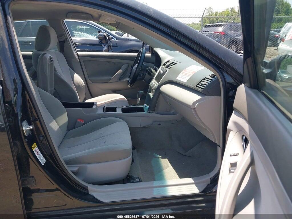 4T1BF3EK0BU739363 2011 TOYOTA CAMRY photo no. 5