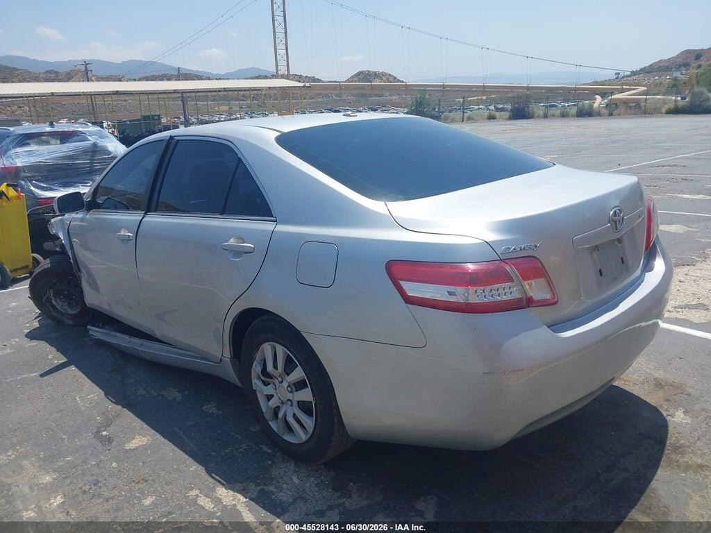 4T4BF3EK7BR126937 2011 TOYOTA CAMRY photo no. 3