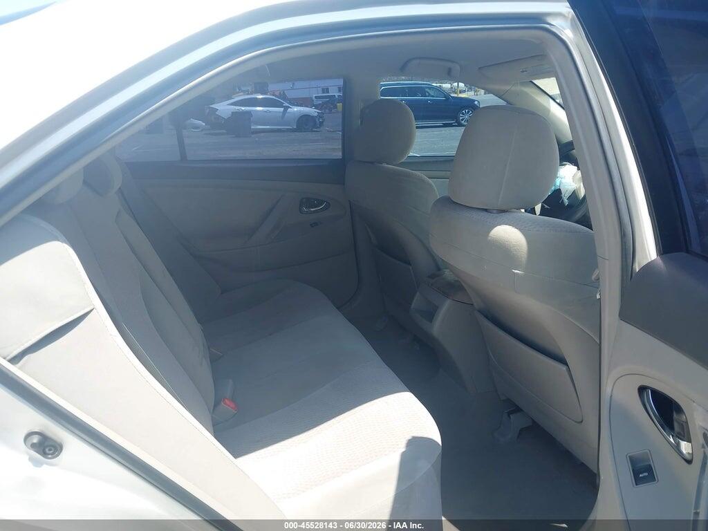 4T4BF3EK7BR126937 2011 TOYOTA CAMRY photo no. 8