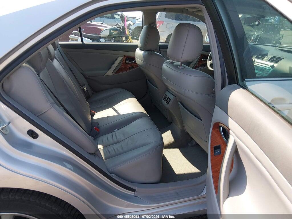 4T4BF3EK7BR127991 2011 TOYOTA CAMRY photo no. 8
