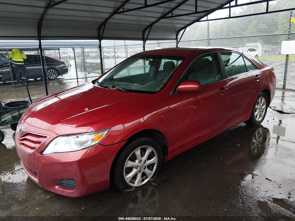 4T1BF3EKXBU684419 2011 TOYOTA CAMRY photo no. 2