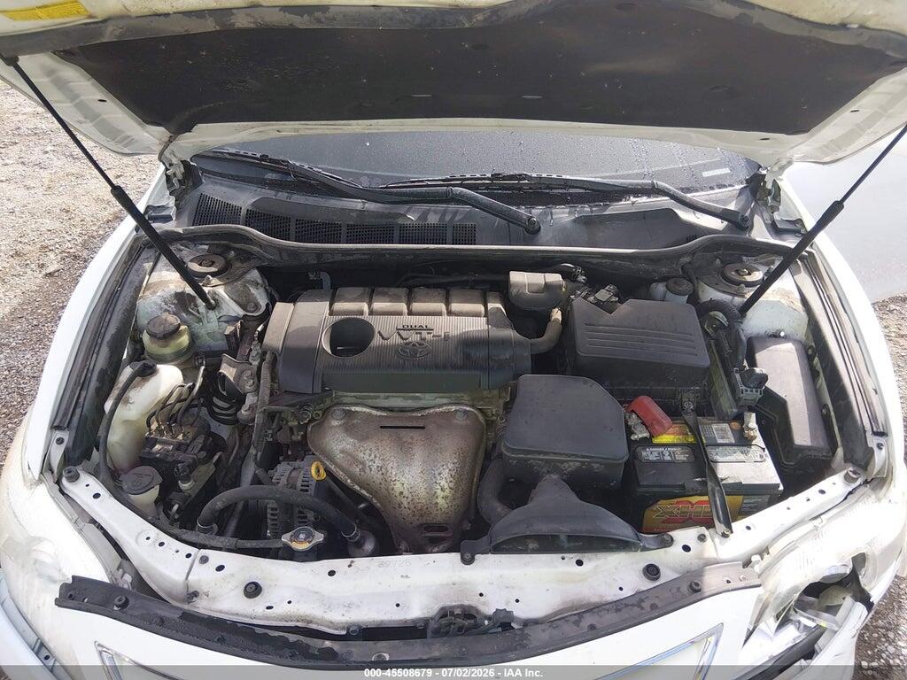 4T4BF3EK9BR201542 2011 TOYOTA CAMRY photo no. 10