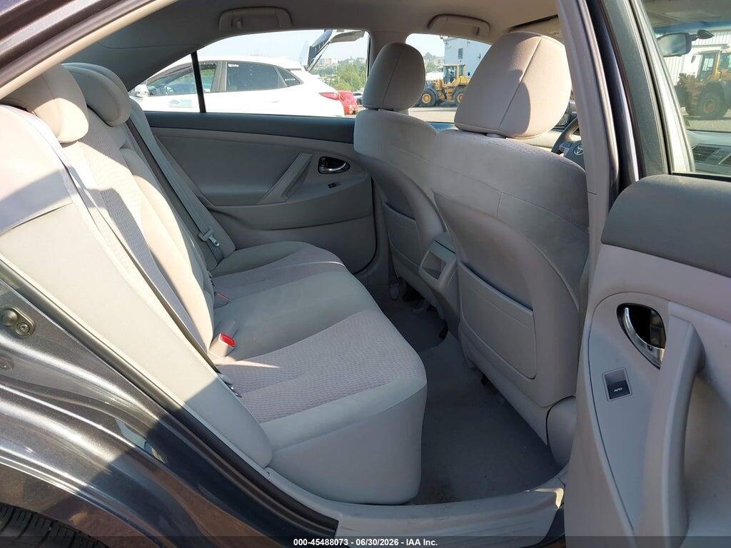 4T1BF3EK2BU678520 2011 TOYOTA CAMRY photo no. 8