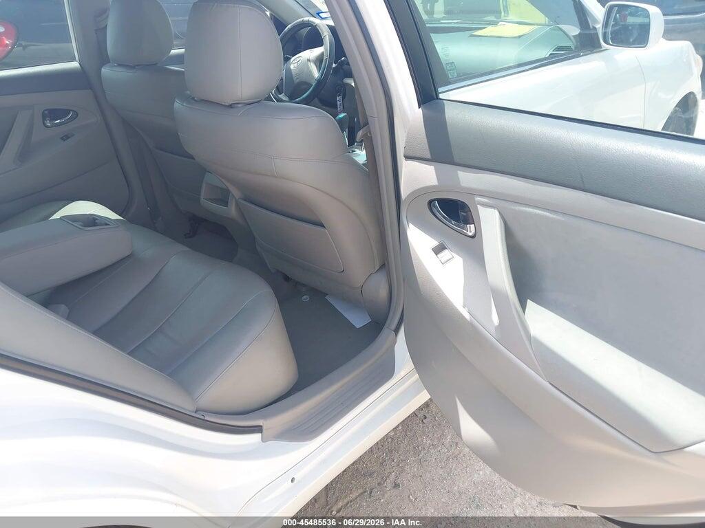 4T4BF3EK5BR158950 2011 TOYOTA CAMRY photo no. 8