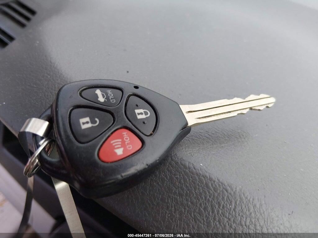 4T1BF3EK1BU139161 2011 TOYOTA CAMRY photo no. 11