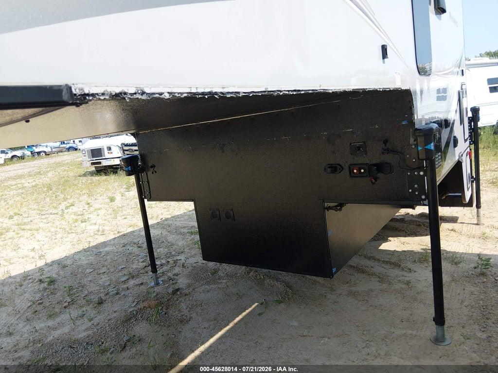 4X4SHR703MN112774 2021 PALOMINO OTHER photo no. 6