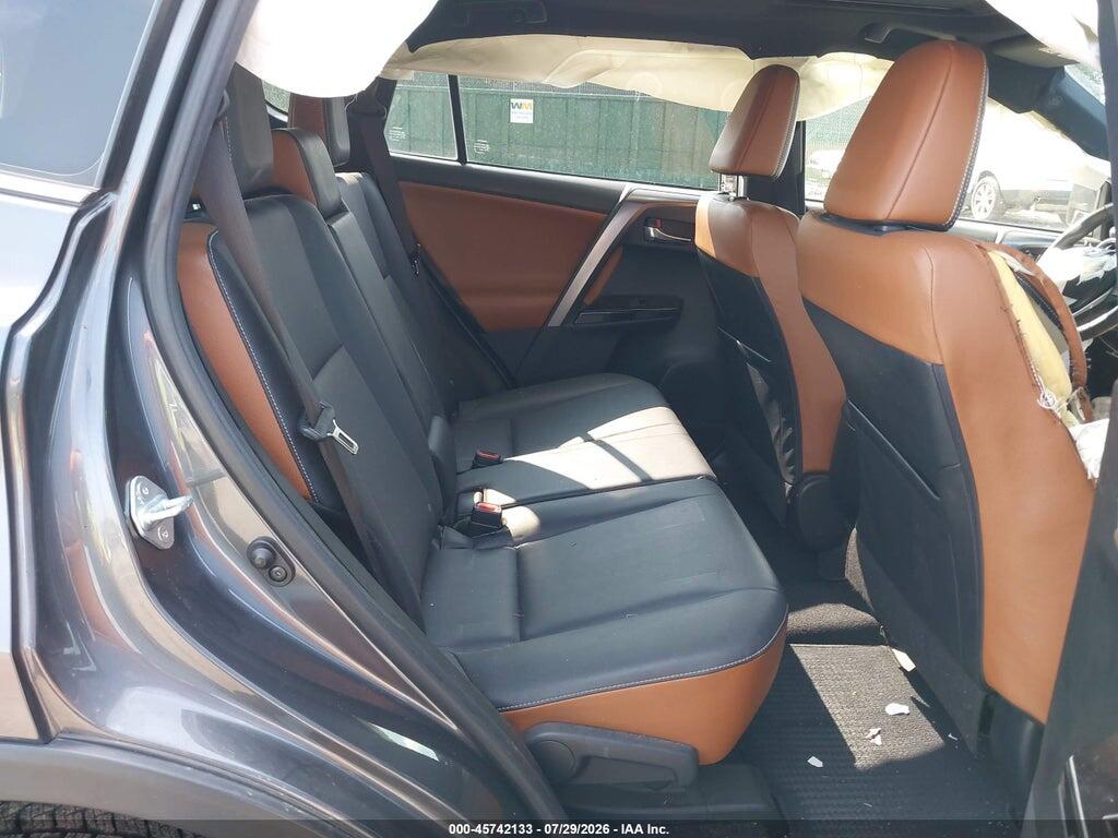 JTMJFREV0GJ074101 2016 TOYOTA RAV4 photo no. 8