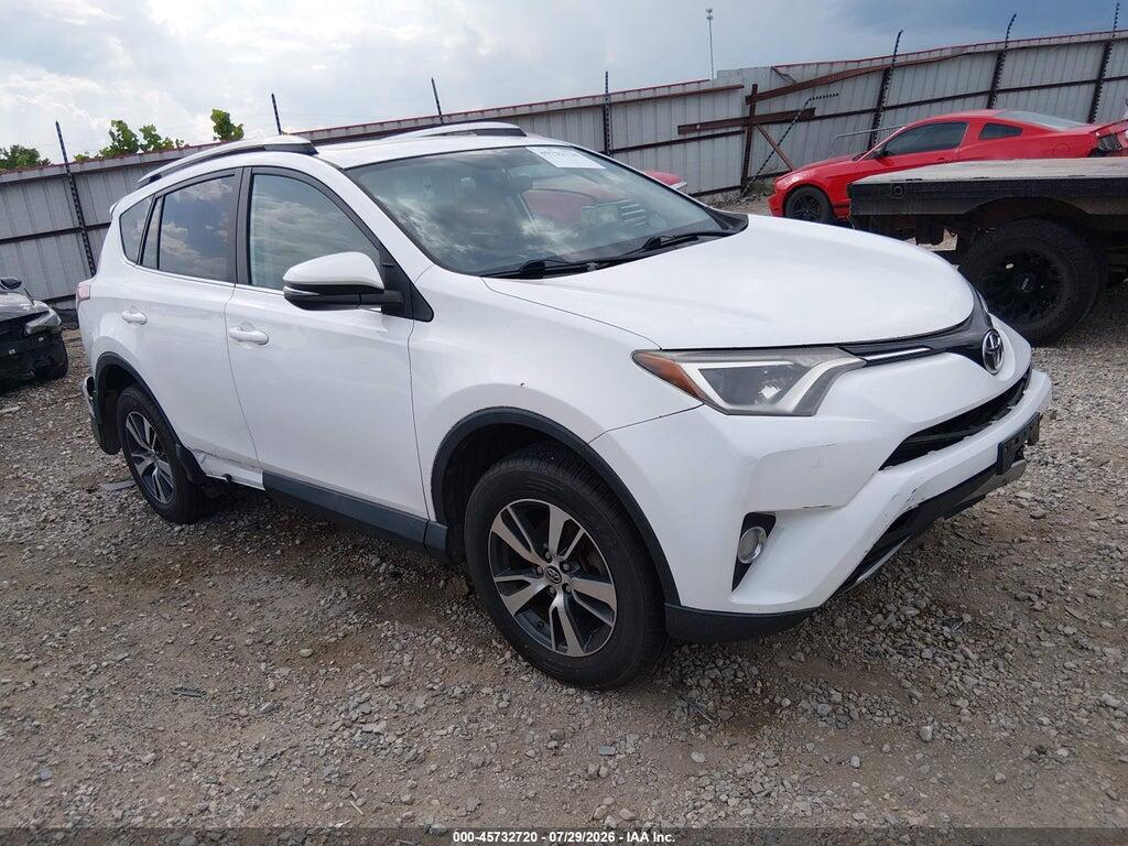 2T3RFREV8GW465565 2016 TOYOTA RAV4 photo no. 1