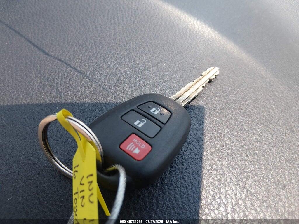2T3BFREV7GW534506 2016 TOYOTA RAV4 photo no. 11