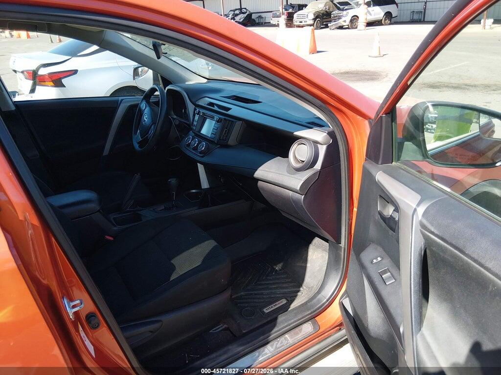 2T3BFREV0GW533620 2016 TOYOTA RAV4 photo no. 5