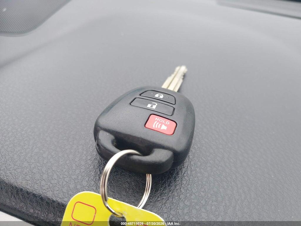 JTMZFREV2GJ083434 2016 TOYOTA RAV4 photo no. 11
