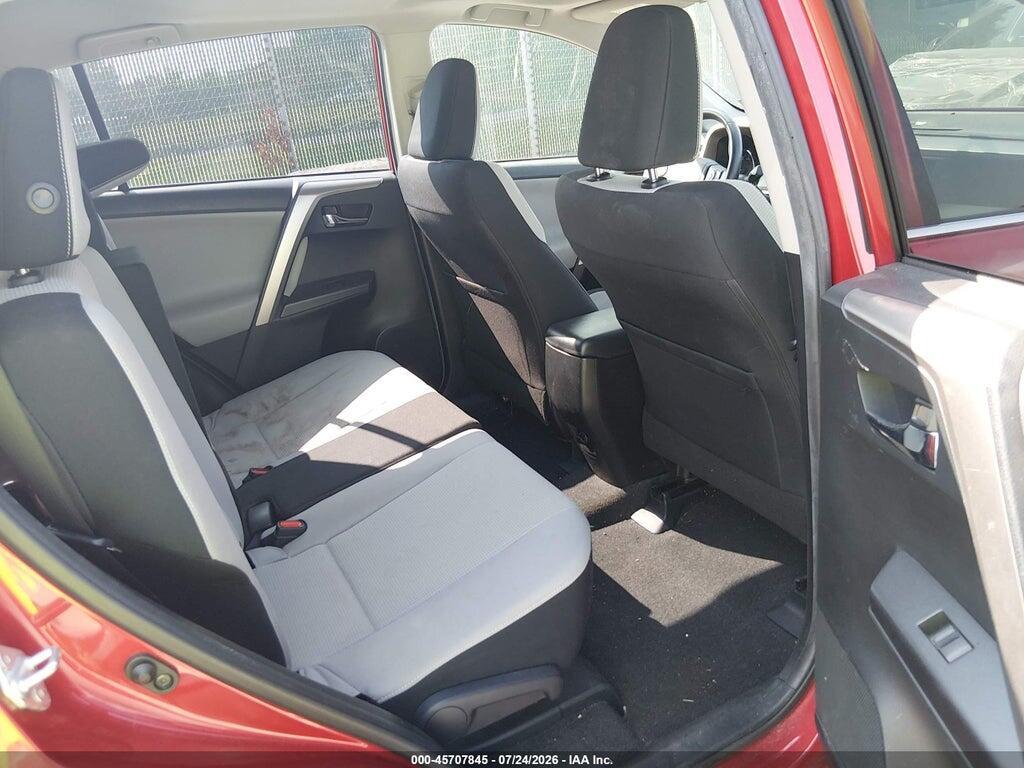 JTMRFREV9GJ096004 2016 TOYOTA RAV4 photo no. 8