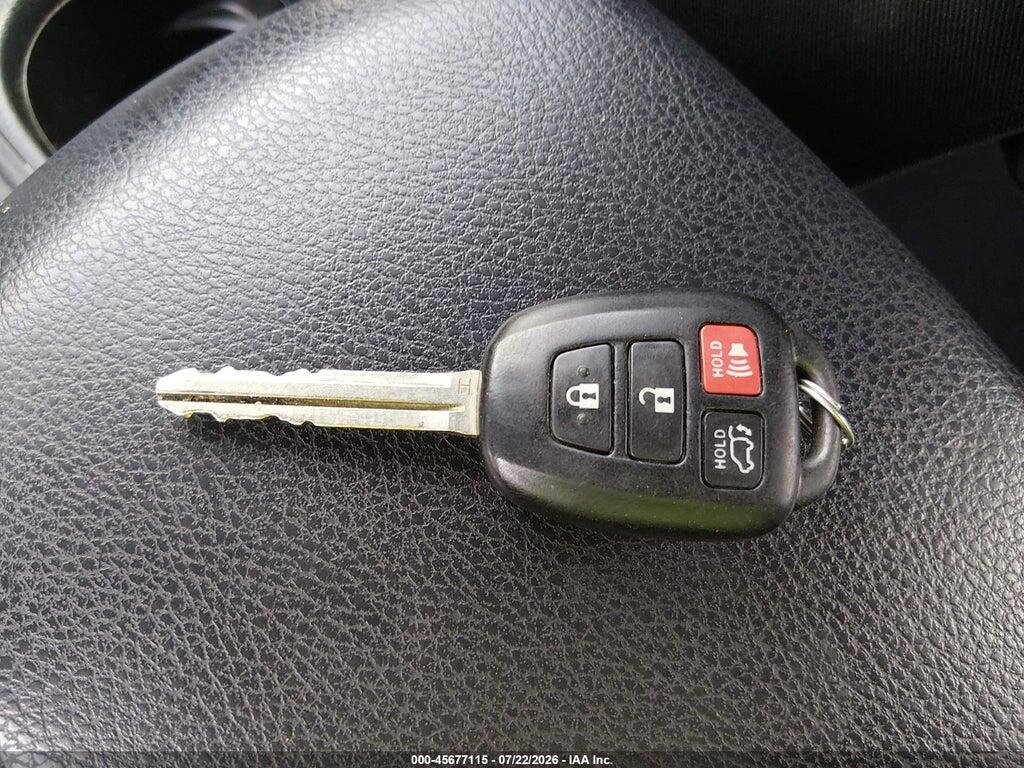 JTMRFREV7GJ102253 2016 TOYOTA RAV4 photo no. 11