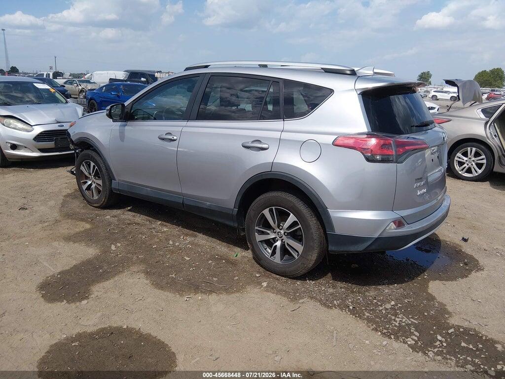 2T3WFREV8GW289426 2016 TOYOTA RAV4 photo no. 3