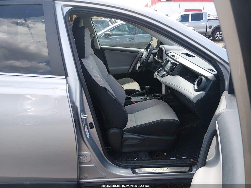 2T3WFREV8GW289426 2016 TOYOTA RAV4 photo no. 5
