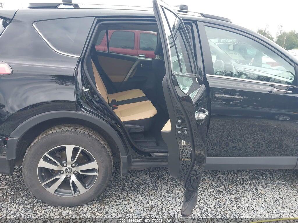 2T3RFREV8GW487646 2016 TOYOTA RAV4 photo no. 8