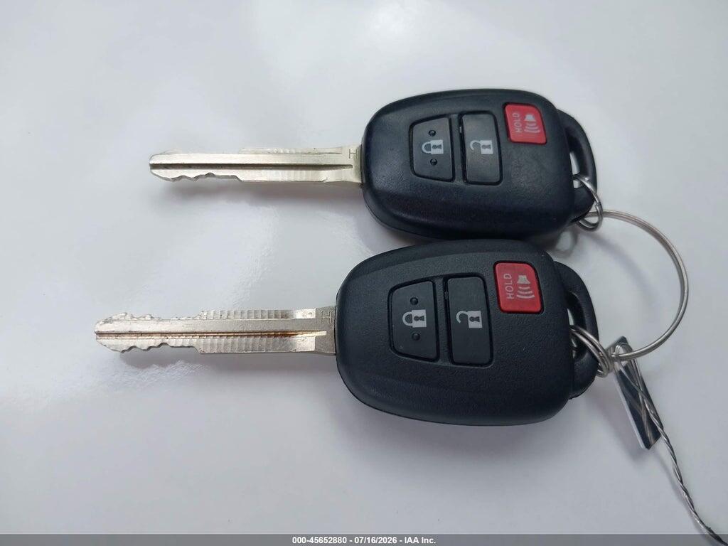 JTMBFREV2GJ093897 2016 TOYOTA RAV4 photo no. 11