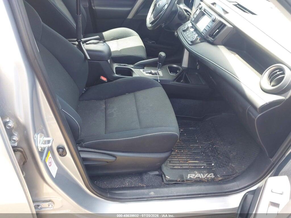 2T3RFREV2GW476643 2016 TOYOTA RAV4 photo no. 5