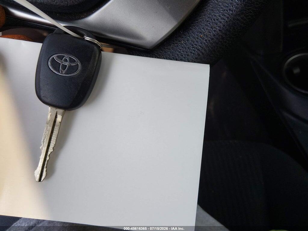 JTMBFREV5GJ089973 2016 TOYOTA RAV4 photo no. 11