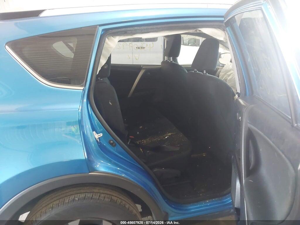 JTMBFREV5GJ080156 2016 TOYOTA RAV4 photo no. 8