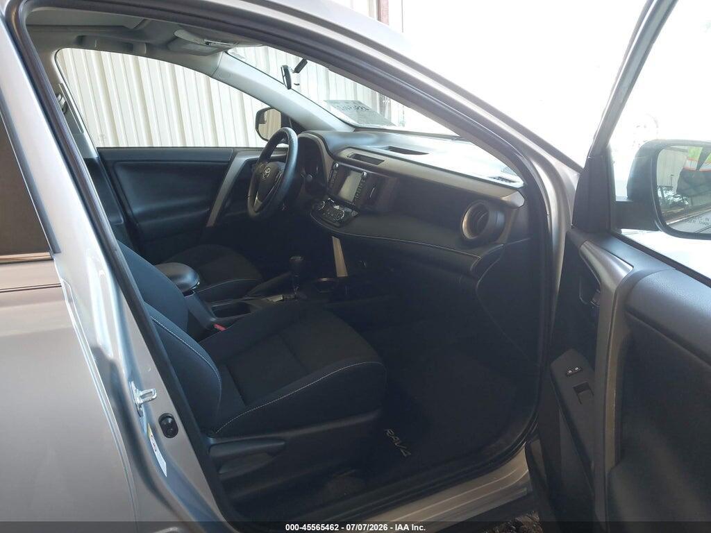 2T3RFREV9GW474615 2016 TOYOTA RAV4 photo no. 5