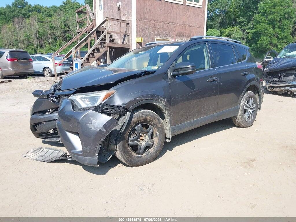 JTMBFREV7GJ077677 2016 TOYOTA RAV4 photo no. 2