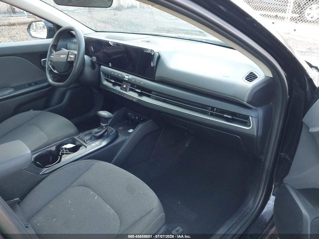 3KPFT4DE2SE227456 2025 KIA K4 photo no. 5