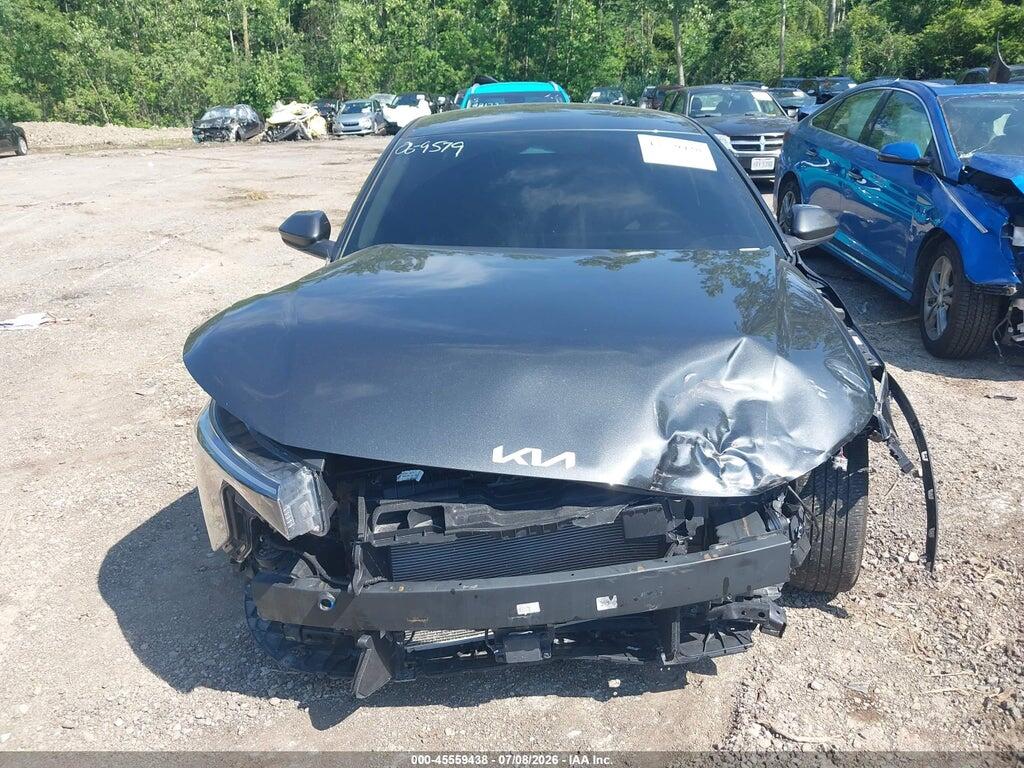 3KPFT4DE7SE164595 2025 KIA K4 photo no. 12
