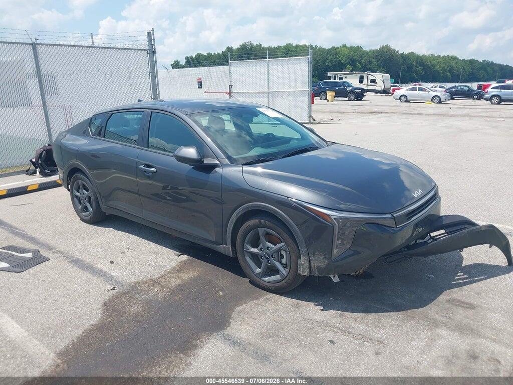 3KPFT4DE2SE228977 2025 KIA K4 photo no. 1