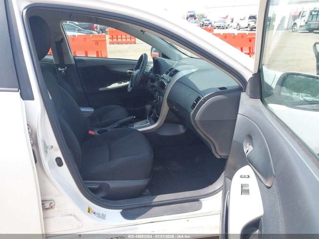 2T1BU4EE2BC673227 2011 TOYOTA COROLLA photo no. 5