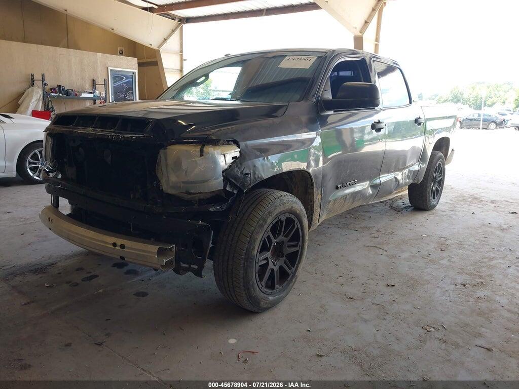 5TFEM5F17HX118105 2017 TOYOTA TUNDRA photo no. 2