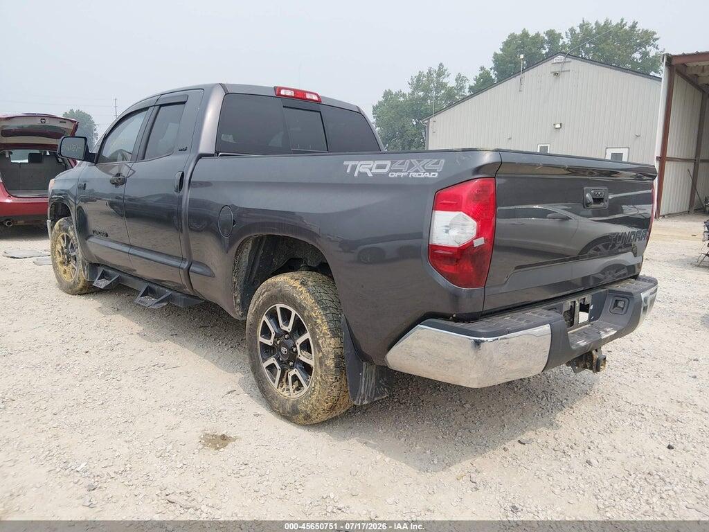 5TFUW5F18HX627710 2017 TOYOTA TUNDRA photo no. 3