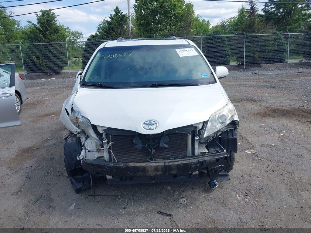 5TDYK3DC8GS747288 2016 TOYOTA SIENNA photo no. 12