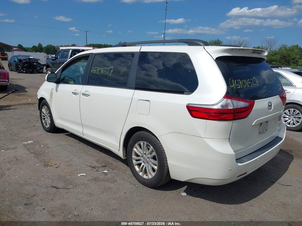 5TDYK3DC8GS747288 2016 TOYOTA SIENNA photo no. 3