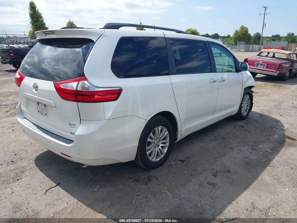 5TDYK3DC8GS747288 2016 TOYOTA SIENNA photo no. 4