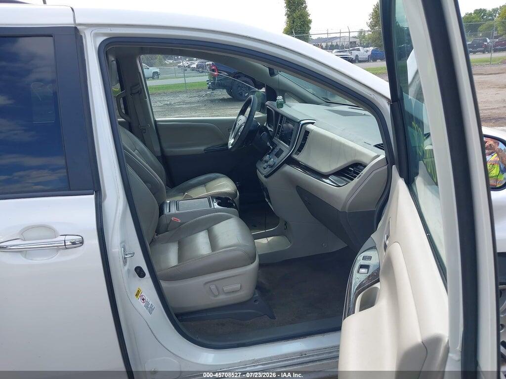 5TDYK3DC8GS747288 2016 TOYOTA SIENNA photo no. 5