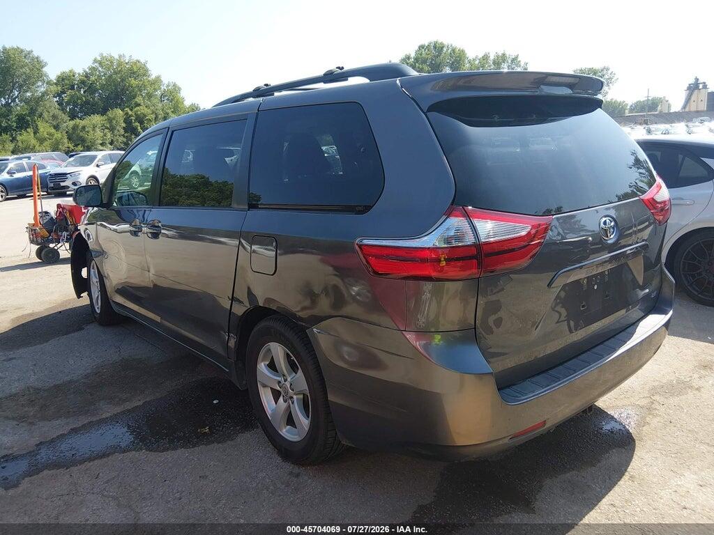 5TDKK3DC1GS732265 2016 TOYOTA SIENNA photo no. 3