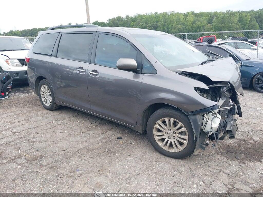 5TDYK3DCXGS725972 2016 TOYOTA SIENNA photo no. 1