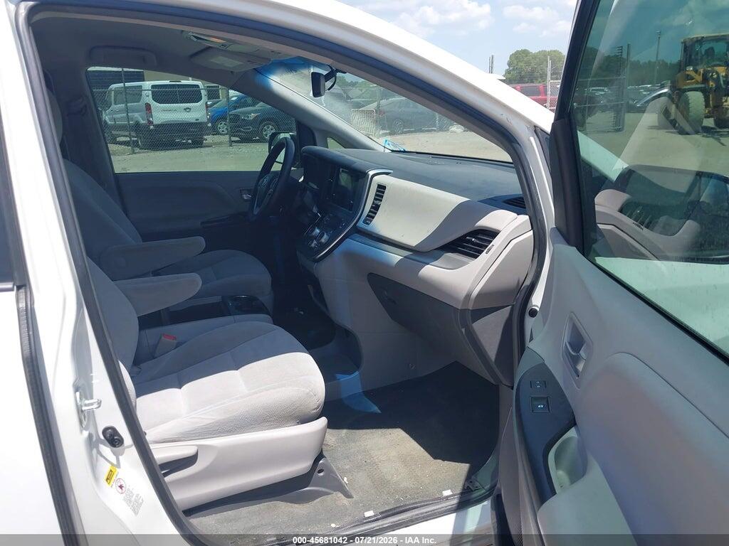 5TDKK3DC0GS694897 2016 TOYOTA SIENNA photo no. 5