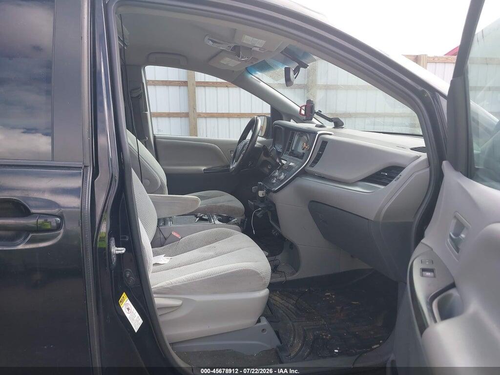 5TDKK3DCXGS695619 2016 TOYOTA SIENNA photo no. 5