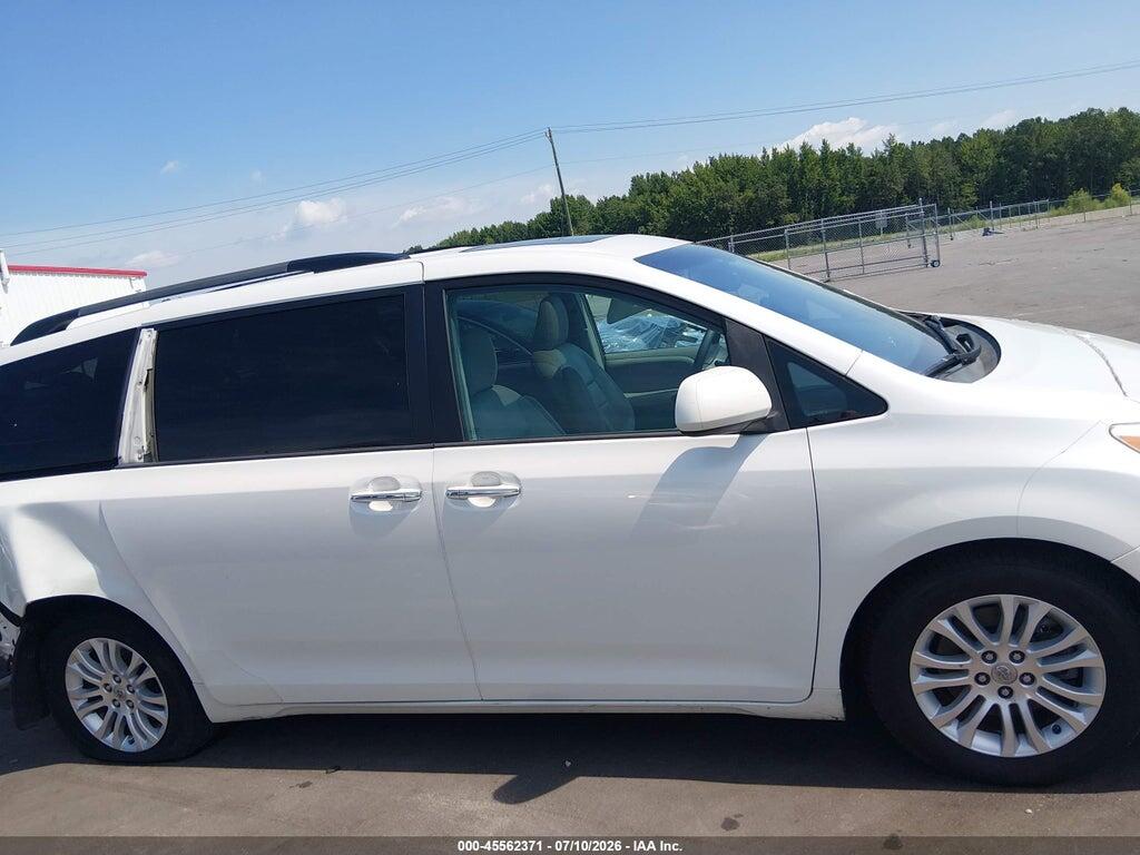 5TDYK3DC4GS709847 2016 TOYOTA SIENNA photo no. 12
