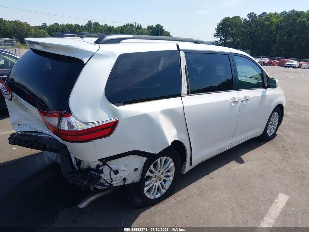 5TDYK3DC4GS709847 2016 TOYOTA SIENNA photo no. 4