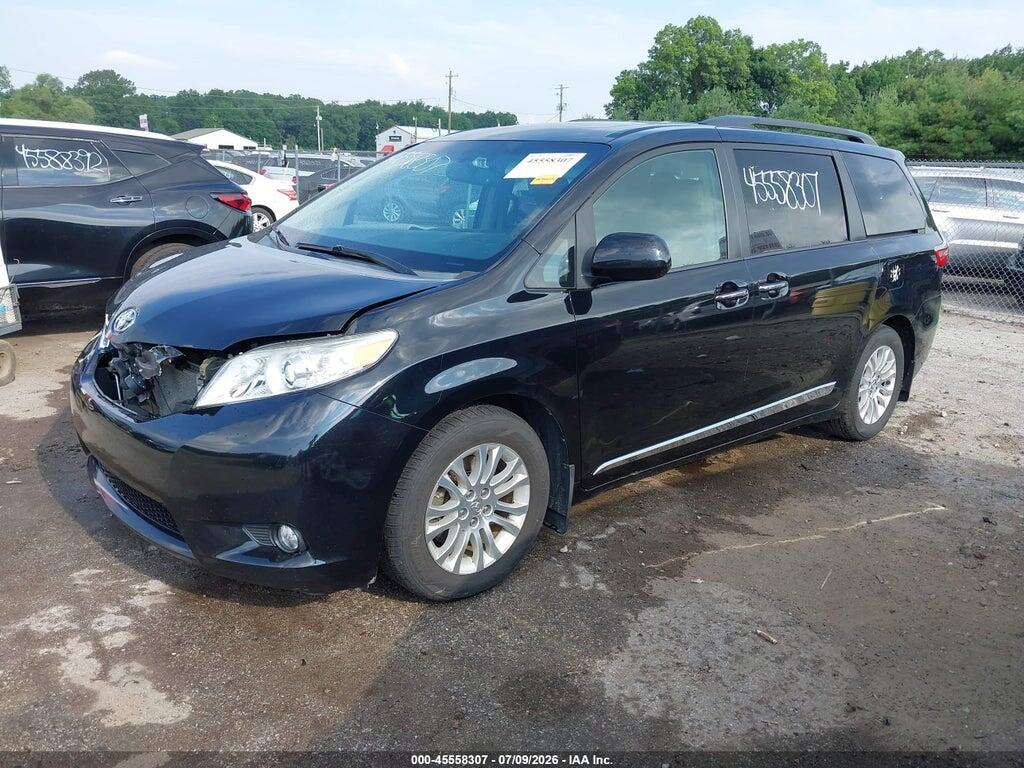 5TDYK3DC2GS723326 2016 TOYOTA SIENNA photo no. 2