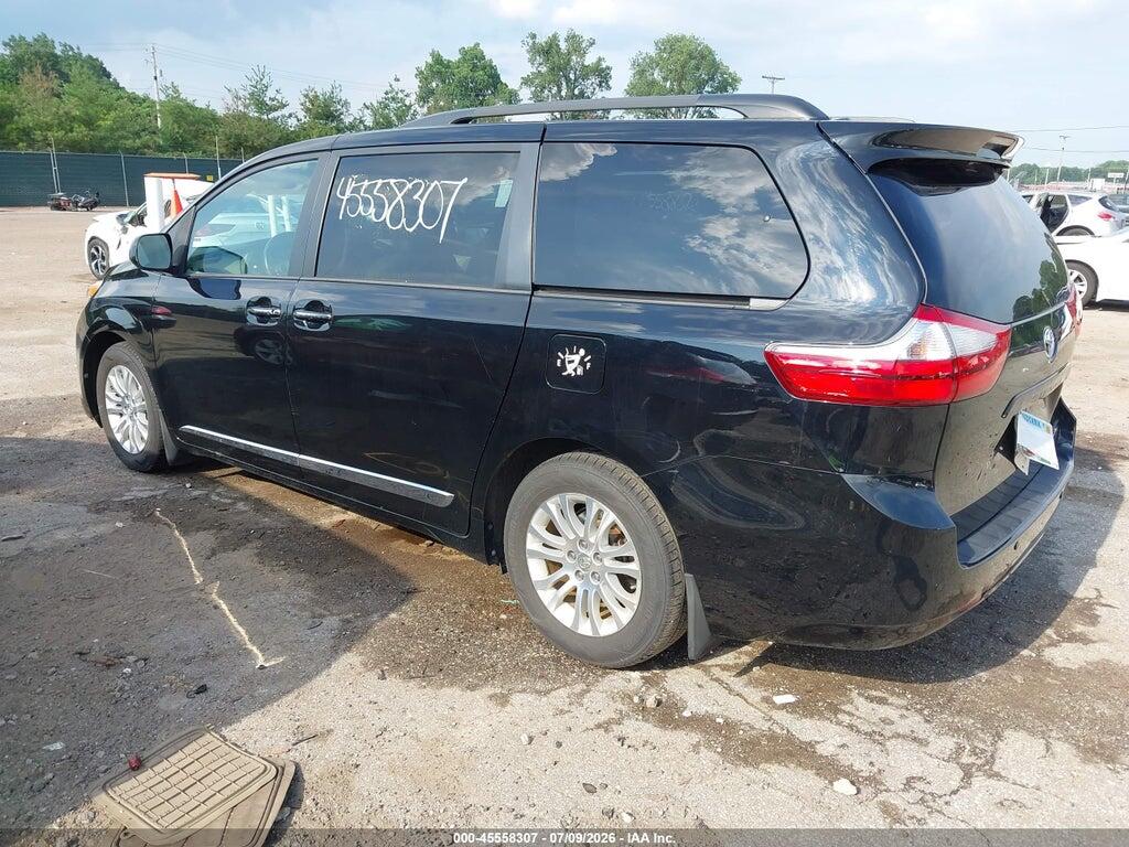 5TDYK3DC2GS723326 2016 TOYOTA SIENNA photo no. 3