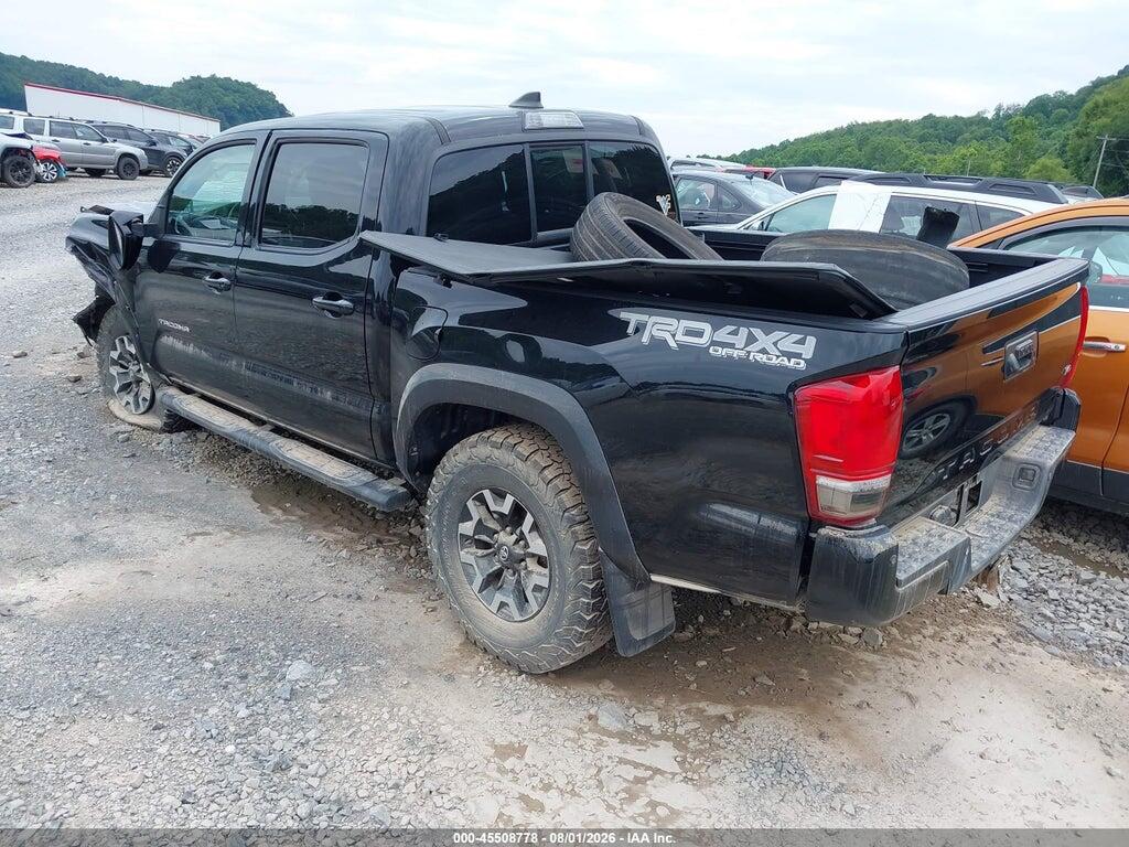 5TFCZ5AN8GX040256 2016 TOYOTA TACOMA photo no. 3