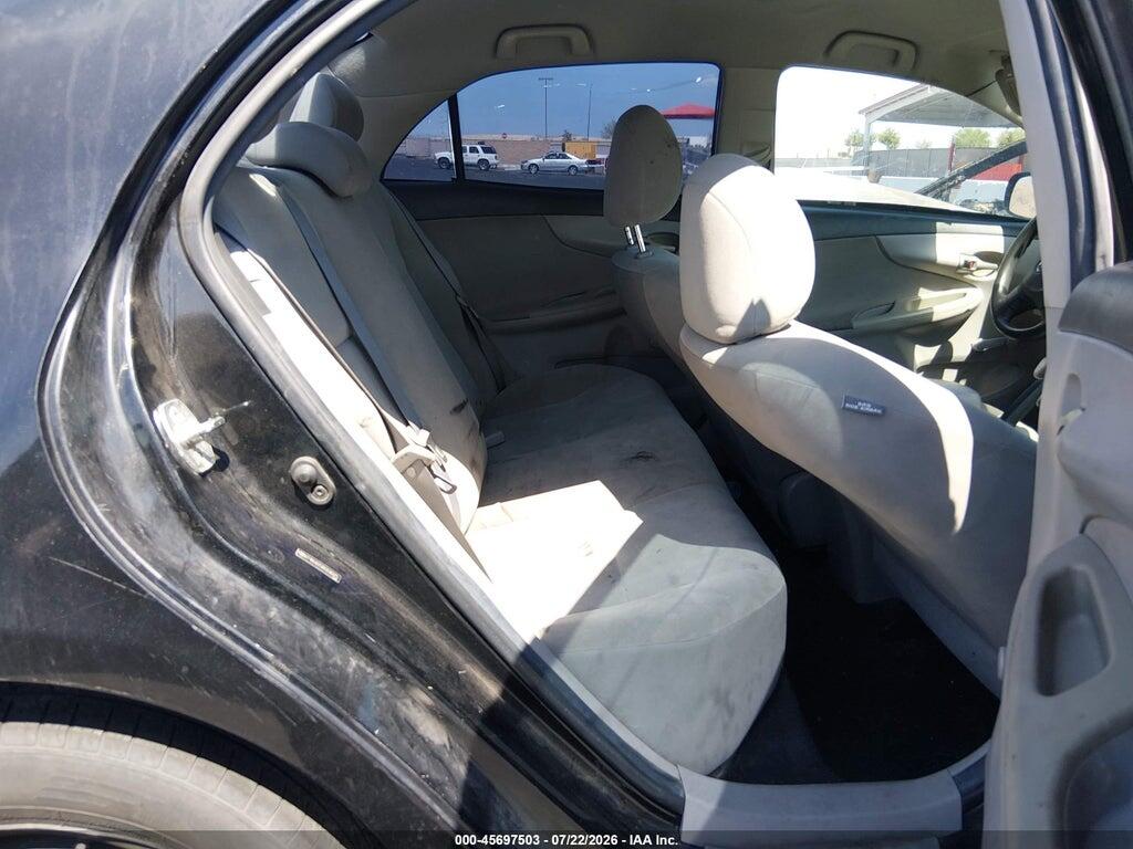 2T1BU4EEXBC636975 2011 TOYOTA COROLLA photo no. 8