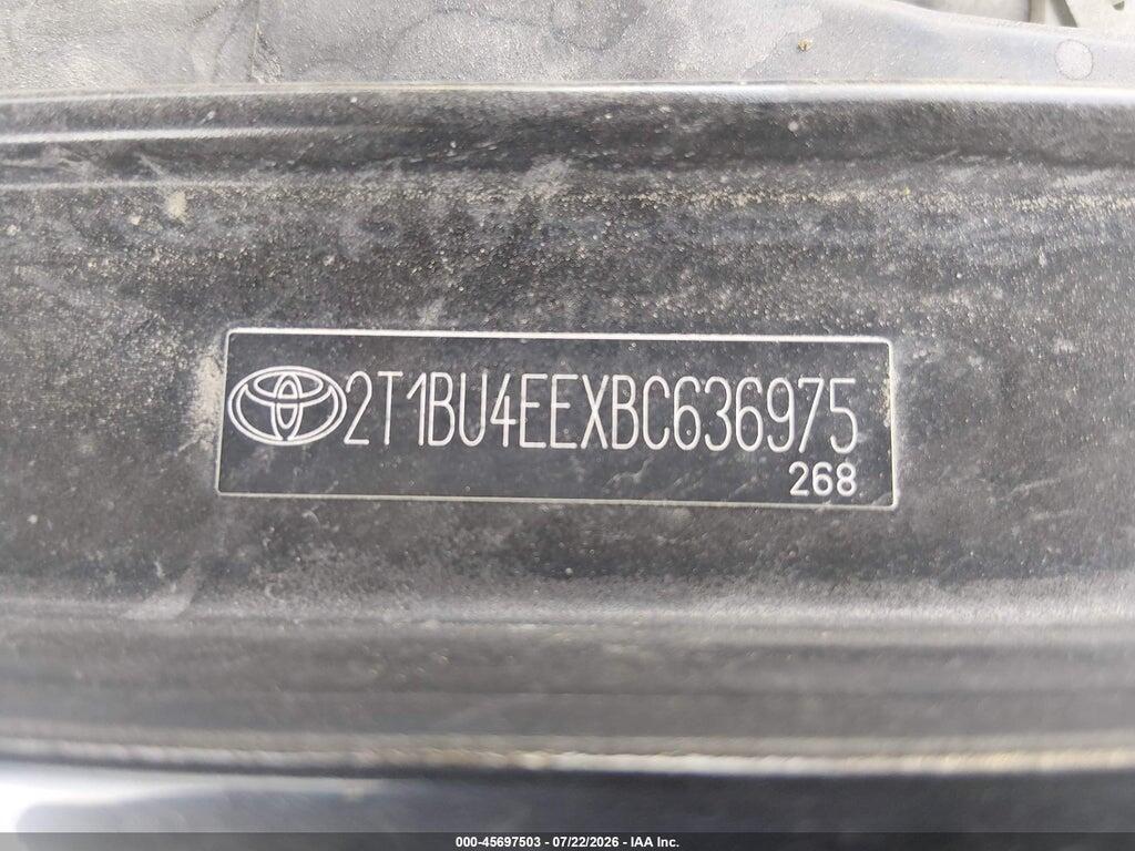 2T1BU4EEXBC636975 2011 TOYOTA COROLLA photo no. 9