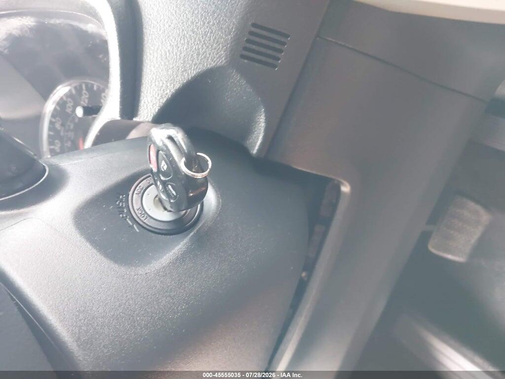 2T1BU4EE4BC603163 2011 TOYOTA COROLLA photo no. 11