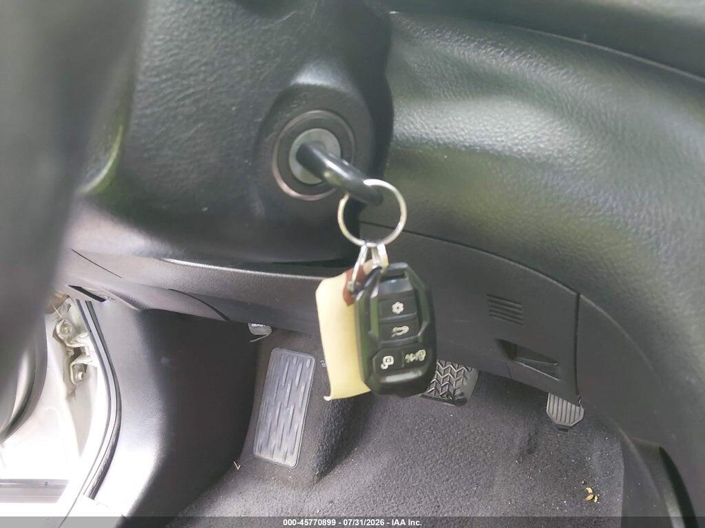 5TDBK3EH4BS057630 2011 TOYOTA HIGHLANDER photo no. 11