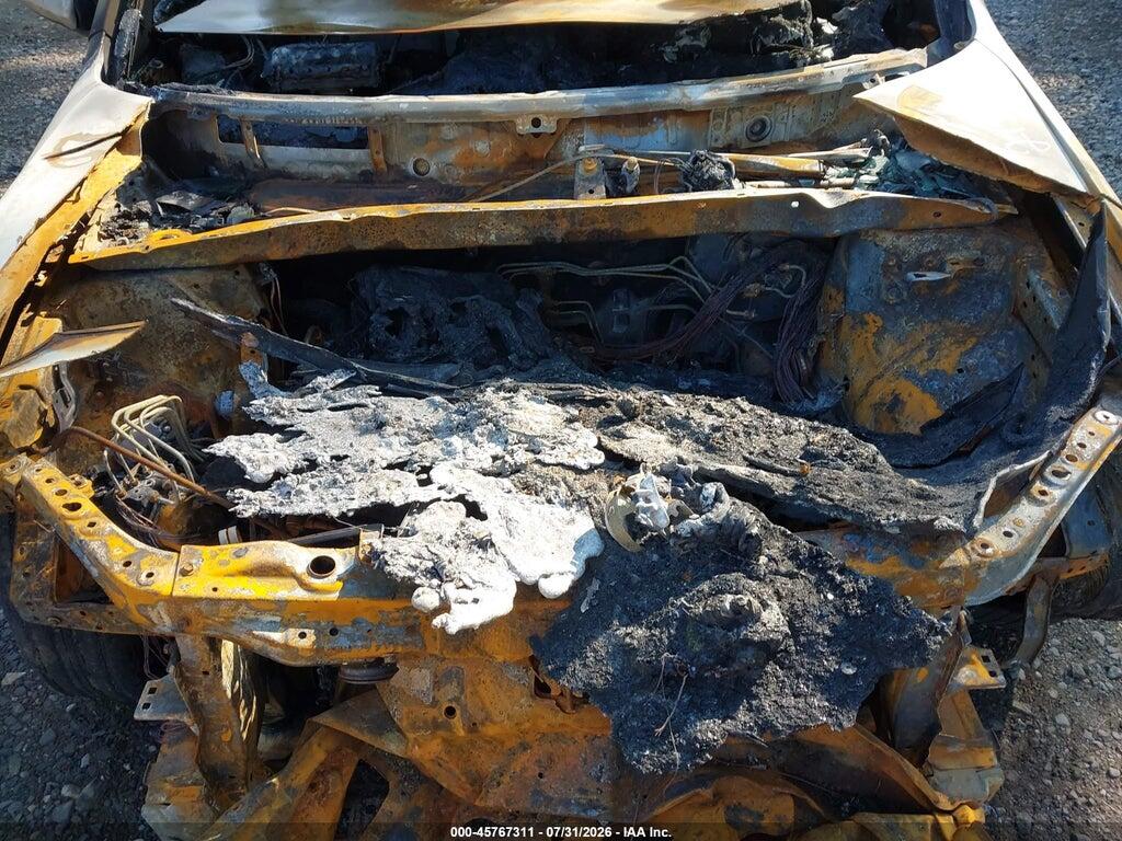 5TDDK3EH6BS043978 2011 TOYOTA HIGHLANDER photo no. 10